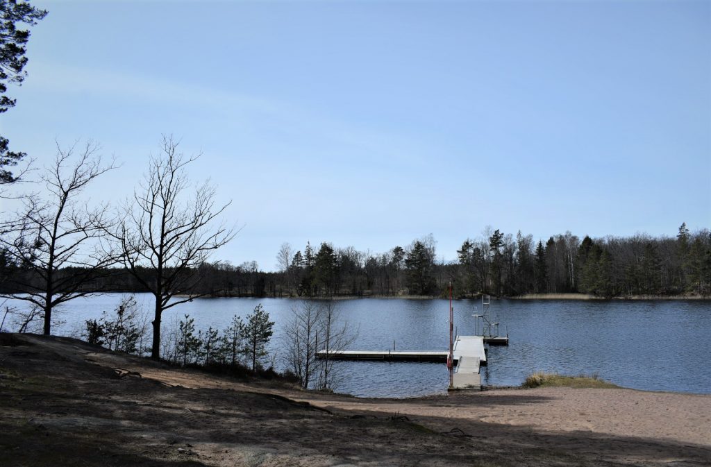 Badplatsen utanför Fårbo 