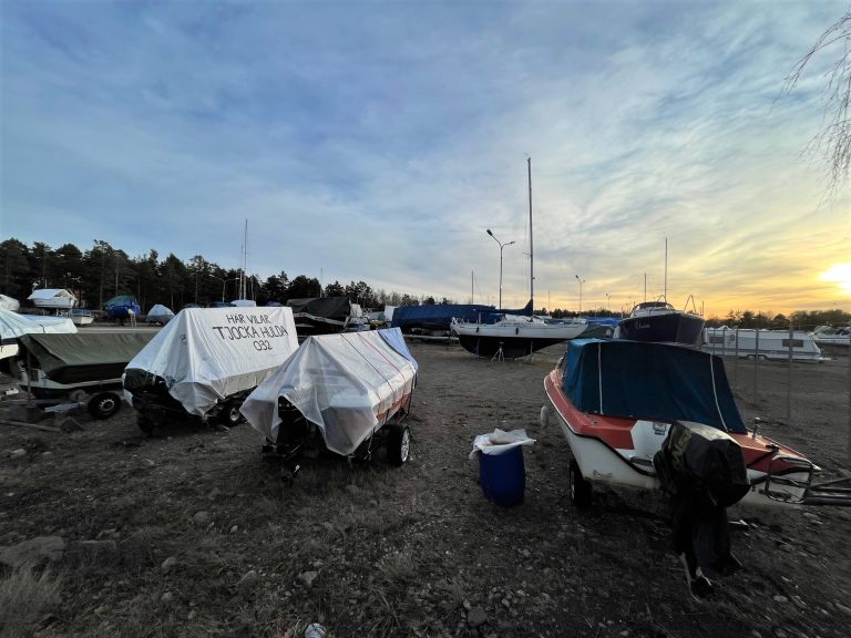 Uppläggningsplats för båtar, i Ernemar i Oskarshamn.