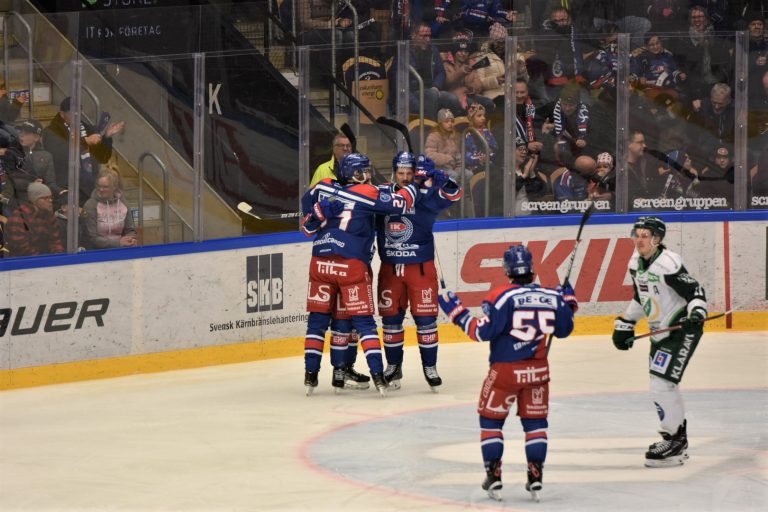 Hockeymatch mellan IK Oskarshamn och Färjestad