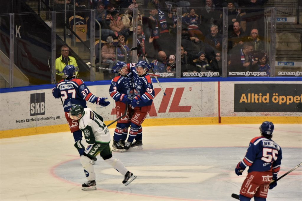 Hockeymatch mellan IK Oskarshamn och Färjestad