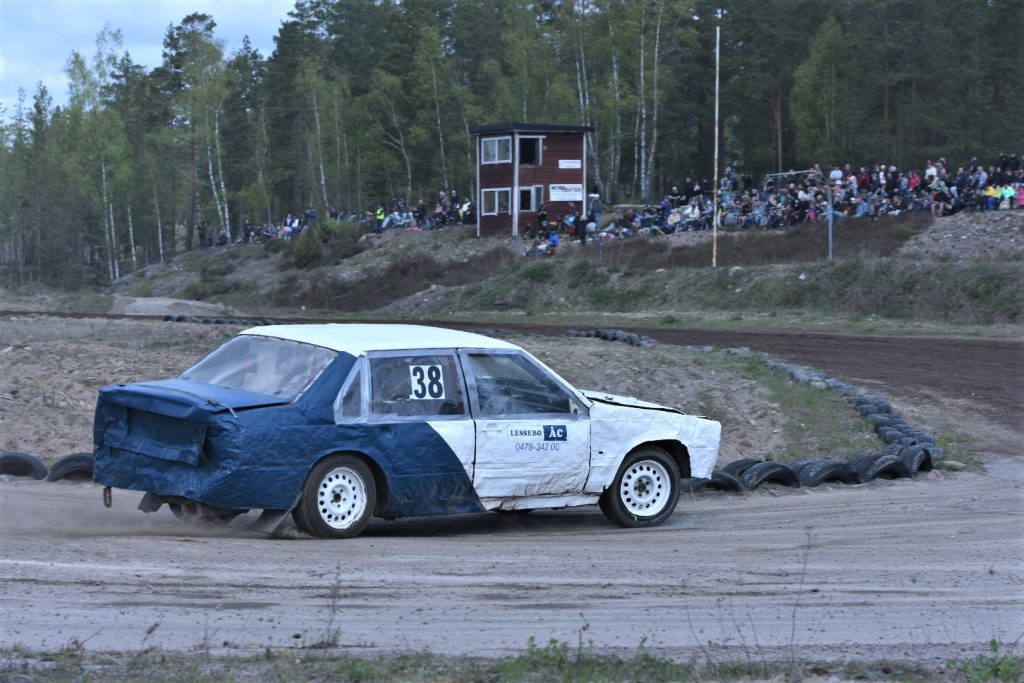 Folkracetävling på Solkustbanan i Forshult, utanför Oskarshamn. Foto: Peter A Rosén