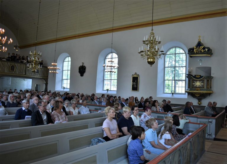 Återinvigning av Kristdala kyrka