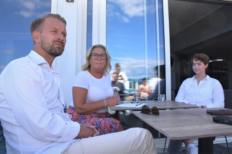 Jimmy Loord (KD), Malin Sjölander (M) och Johanna Wyckman (L)