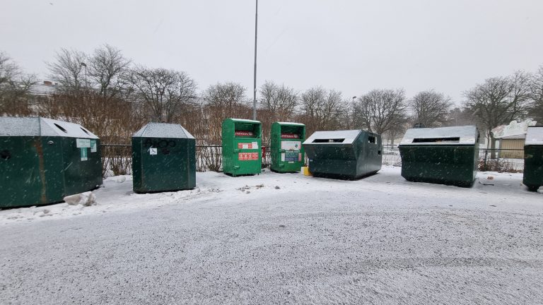 Återvinningsstationen i Kristinebergs centrum i Oskarshamn