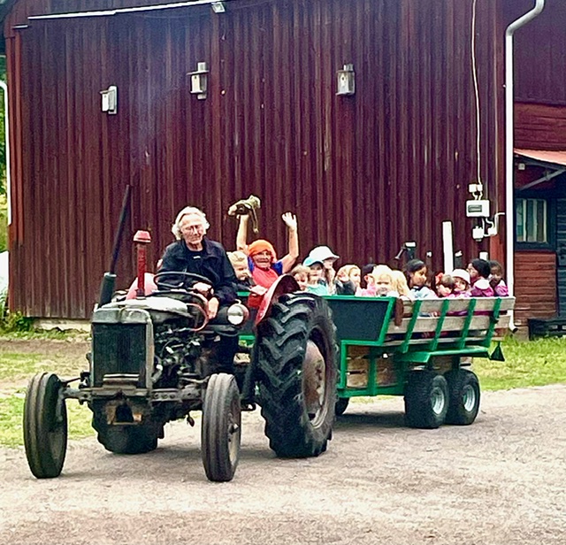 Öppna Förskolan Trollsländans sommarfest på Fallebo Gård i Oskarshamn