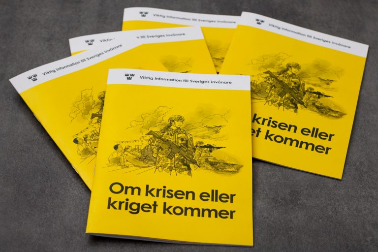 Broschyren Om krisen eller kriget kommer