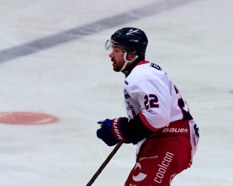 Erik Bradford, center i IK Oskarshamn.