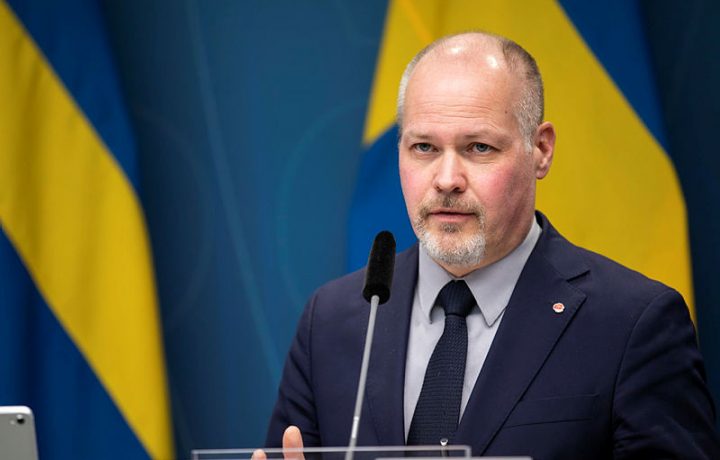 Morgan Johansson (S) justitie- och migrationsminister på regeringskansliets pressträff