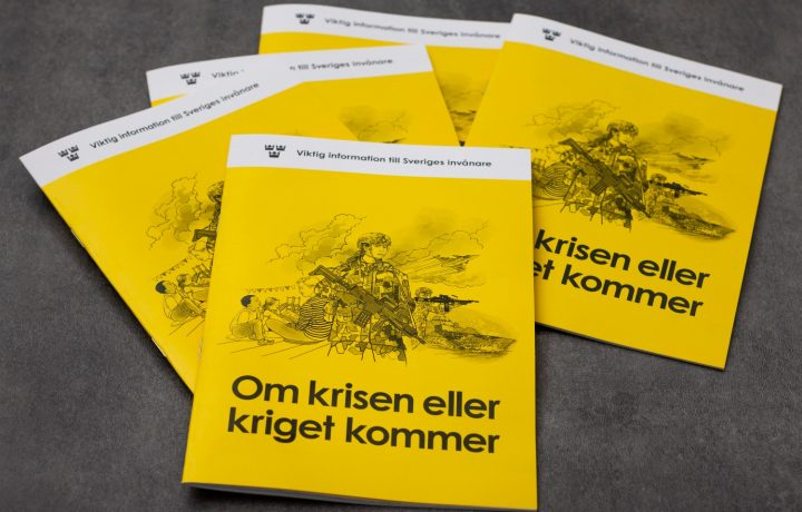 Broschyren Om krisen eller kriget kommer