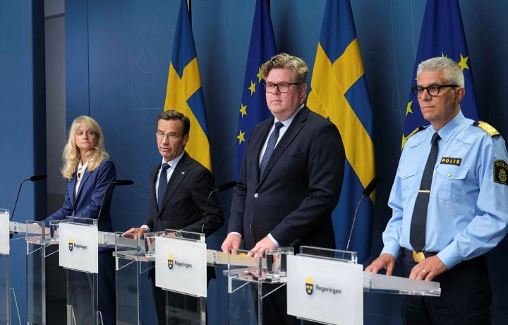 Säkerhetspolischef Charlotte von Essen , statsminister Ulf Kristersson, justitieminister Gunnar Strömmer, och rikspolischef Anders Thornberg