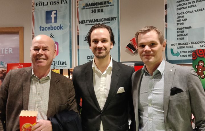 Stefan H Lindén på Eagles-premiär med Rolf Persson och Andreas Erlandsson FOTO: ANNICKA GUNNARSSON