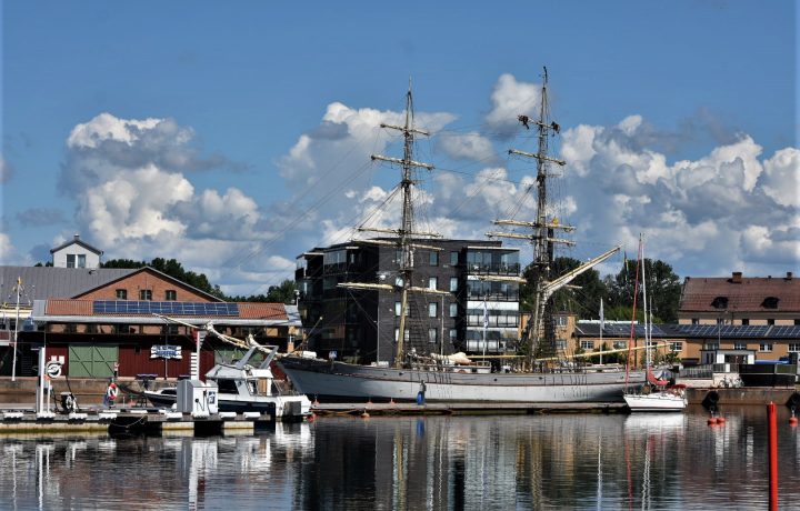 Briggen Tre Kronor af Stockholm på besök i Oskarshamn