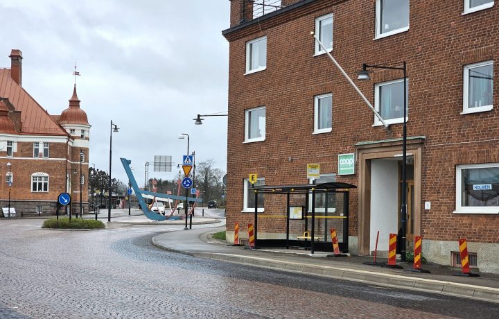 Busshållplats på Skeppsbron i Oskarshamn