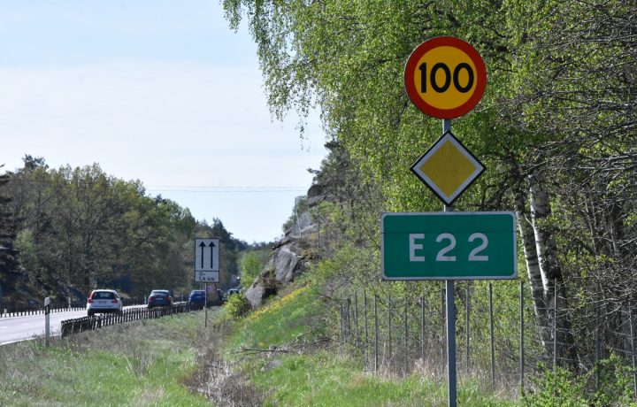 E22, Påskallavik