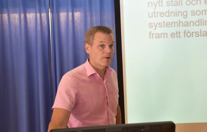 Andreas Erlandsson (S), kommunstyrelsens ordförande i Oskarshamns kommun.