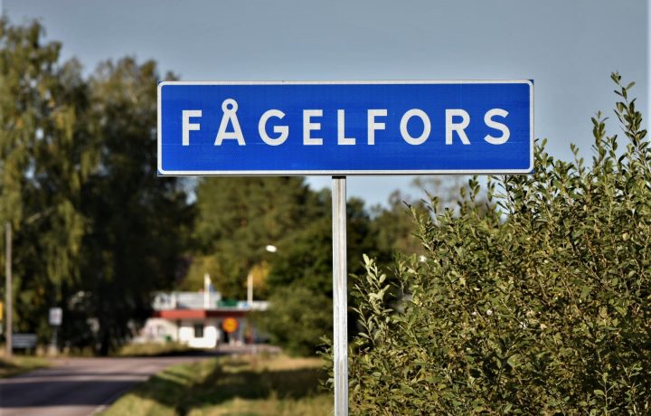 Vägskylt Fågelfors