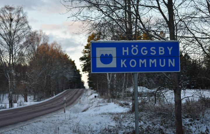 Högsby kommun vägskylt