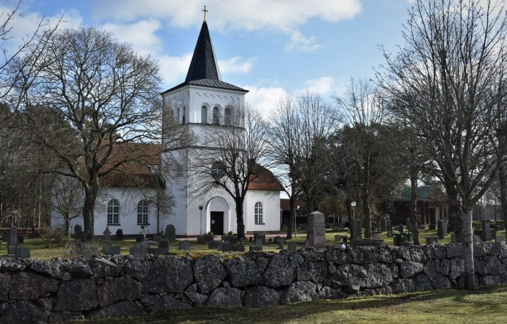 Påskallaviks kyrka