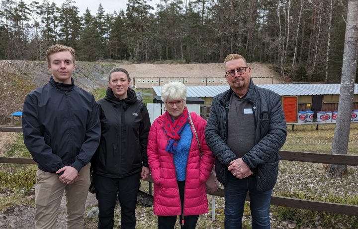 Anton Liljegren Johansson, Johanna Bäckström Wörmke, Marie-Louise Svensson och Leif Axelsson, Ungsvenskarna och Sverigedemokraterna i Oskarshamns kommun.